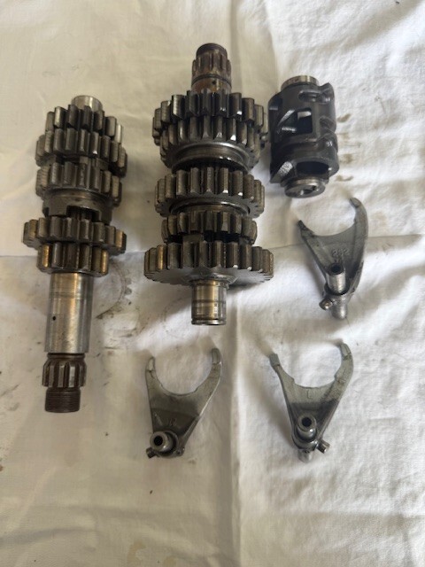 Yamaha YZ450F 06-09 Gearbox Assembly w/ Shift Forks & Drum (A)