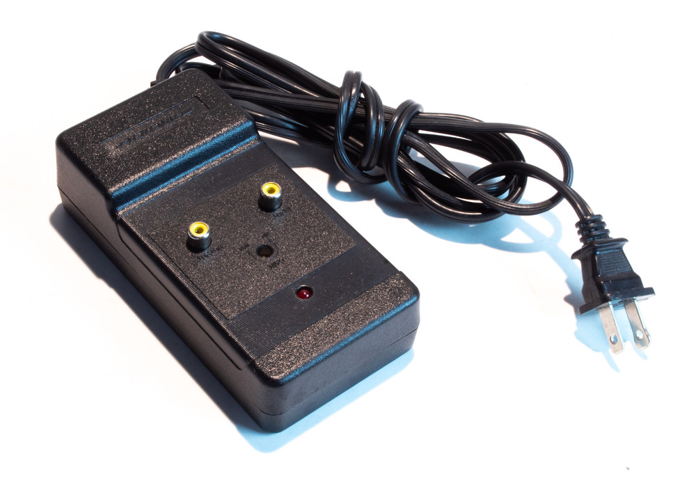 Radio Shack Archer 75-Ohm Coax Variable Video Gain Amplifier 15-1102