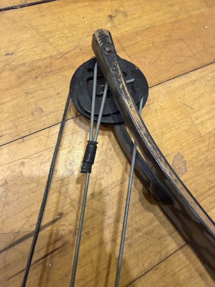 VINTAGE POINT BLANK THE NEW WAVE COMPOUND BOW see pics