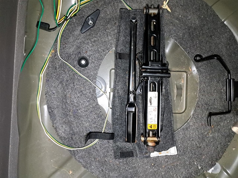 2008 Taurus X Jack Sku#4379570