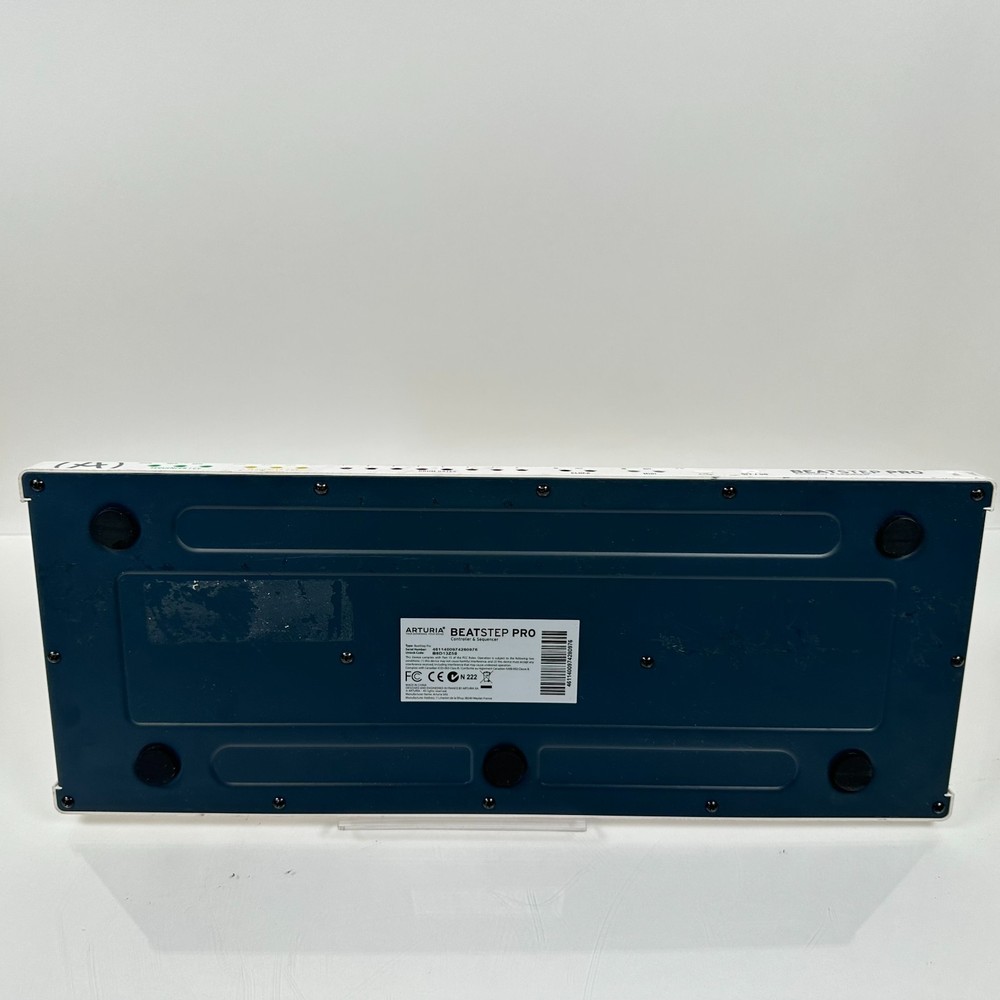 Arturia BeatStep Pro Controller & Sequencer White; AS-IS