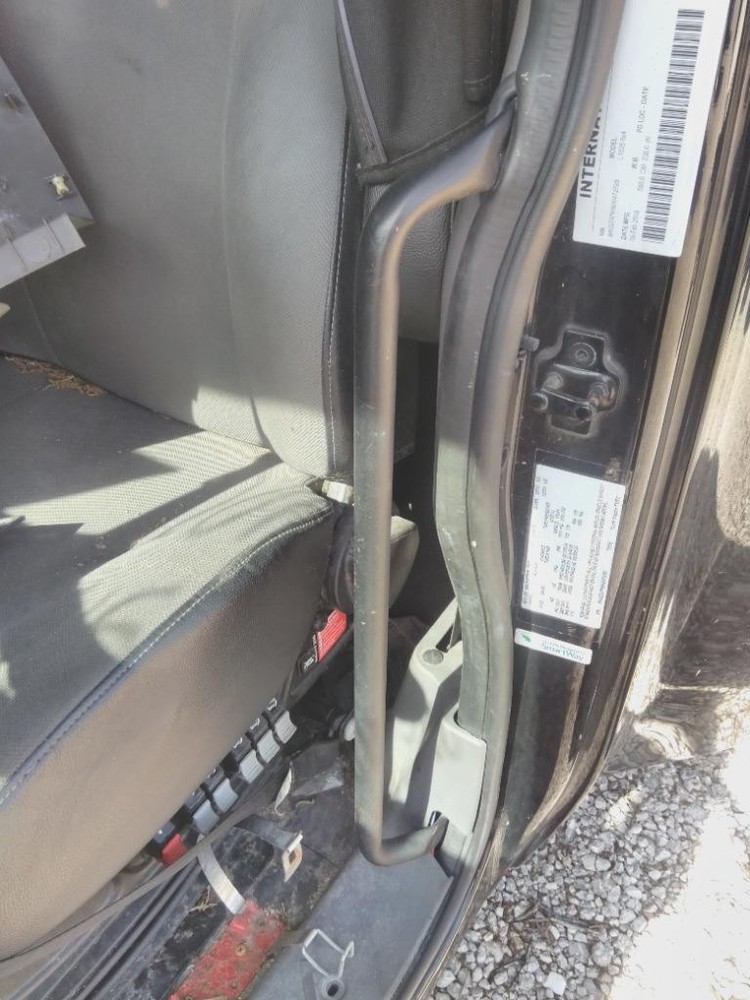 For 2019 INTERNATIONAL LT CAB HANDLE Left ,  FL