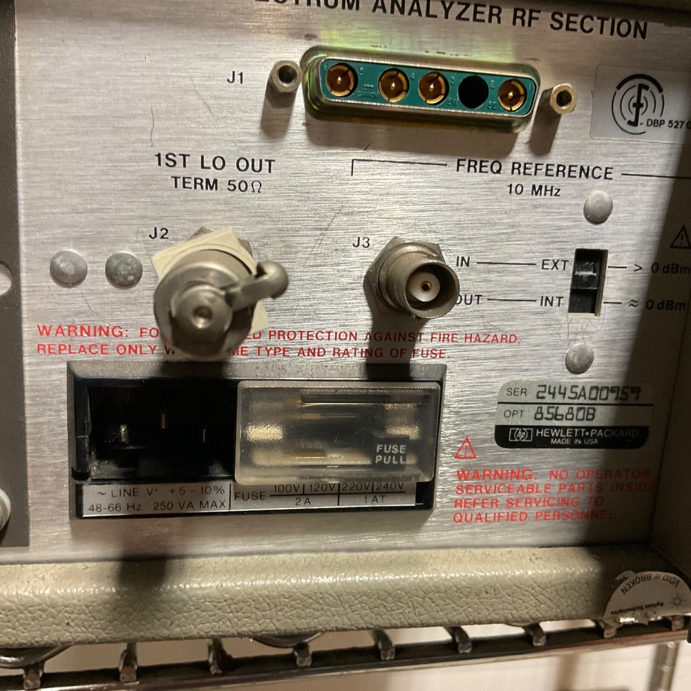 Hewlett-Packard HP 8568B Spectrum Analyzer & Display 100Hz-1.5GHz