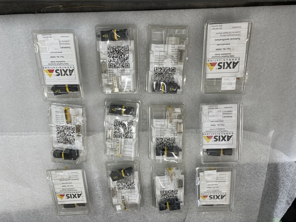 AXIS 39680 RJ45 PushPull Connector/ (12) PRICED BY EACH