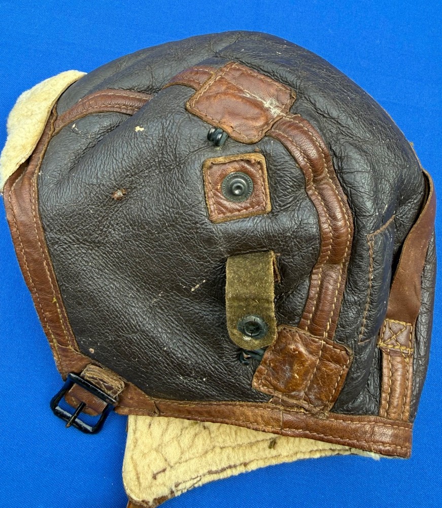 WW II USAAF B-6 Leather Flight Helmet