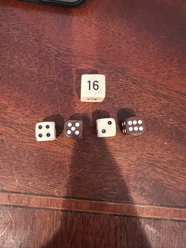 Backgammon vintage dice with doubling cube - brown and ivory 5 Pieces Bakelite?