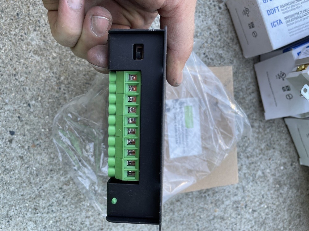 Environmental Lights DMX-4-5000-3-10A Studio 4 Channel DMX Decoder, 3-Pin XLR