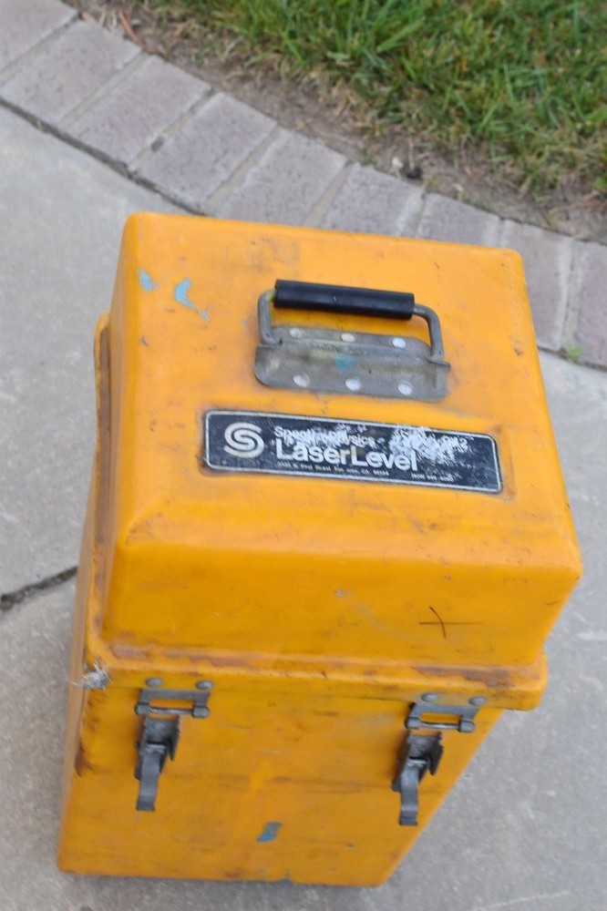 Spectra-Physics Laser Level SL With Case