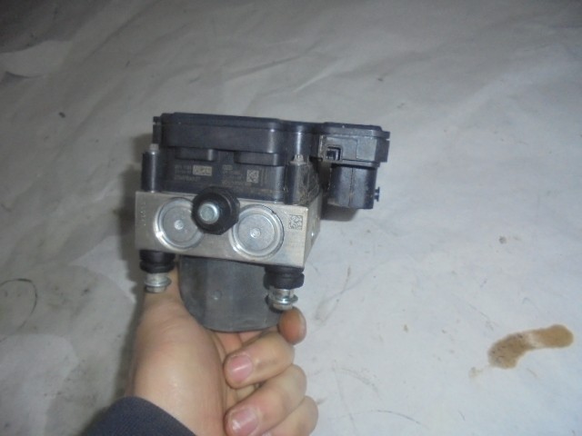 22 CAN-AM RYKER 900 OEM ABS PUMP UNIT MODULE