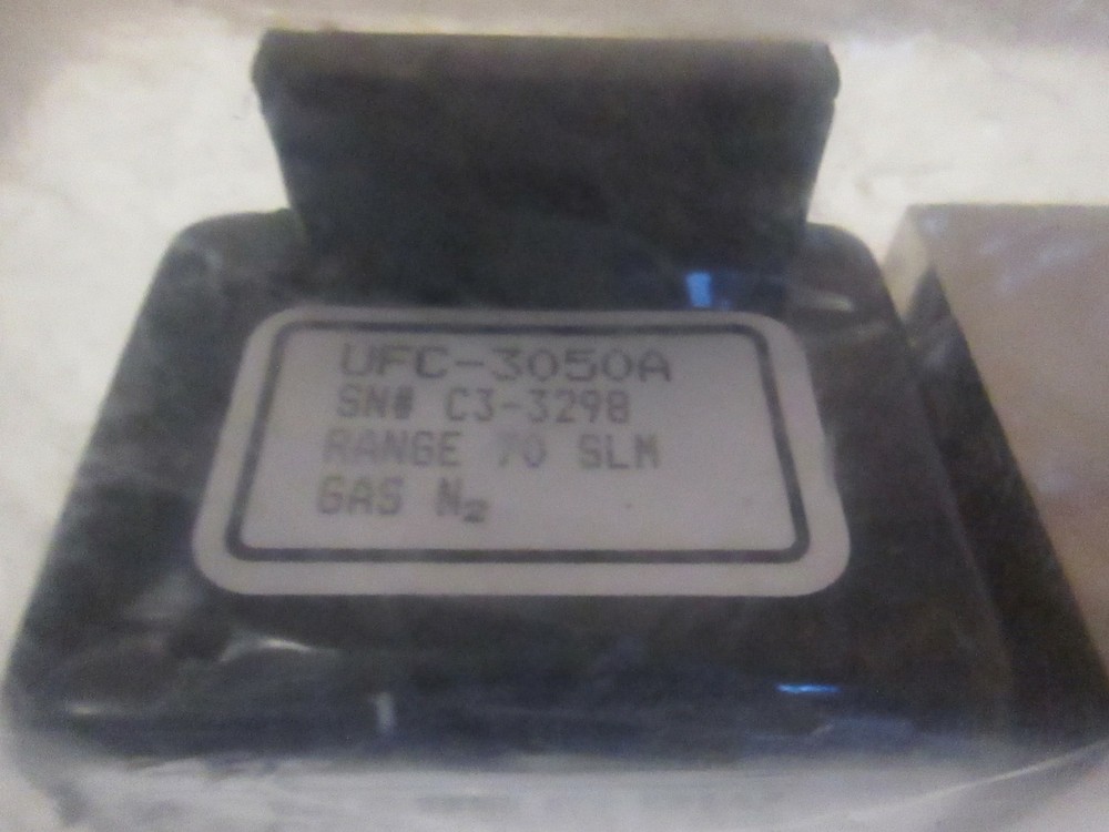 Unit UFC-3050A Mass Flow Controller MFC, N2, 70 SLM, New