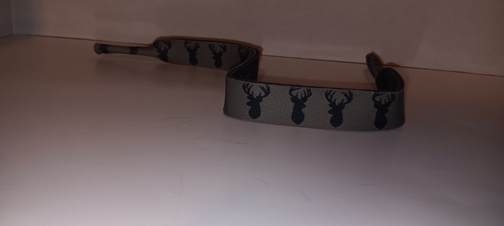 Sunglasses Neck Holder