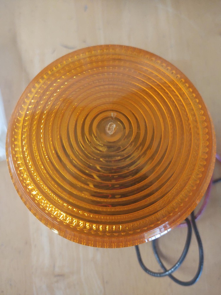 PRECO 3945A AMBER STROB WARNING LIGHT 12VDC WITH HARDWARE