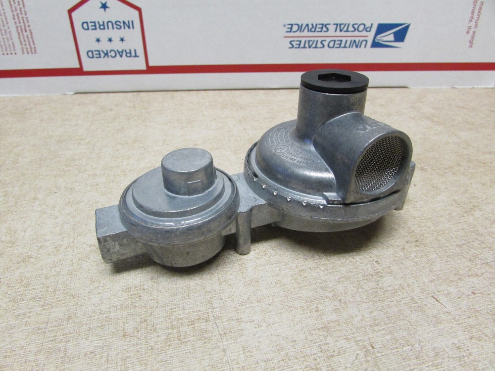 Marshall Excelsior MEGR-298 Propane Regulator 2 Stage 90 Degree Vent Pressure