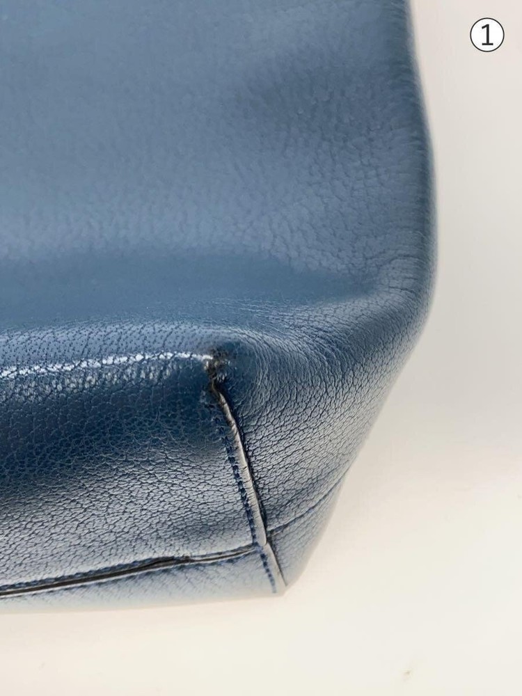 LOEWE shoulder bag leather Navy plain Used