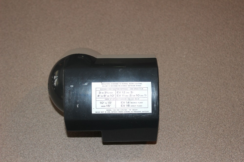 Vintage Polaroid Wink Light Model 250