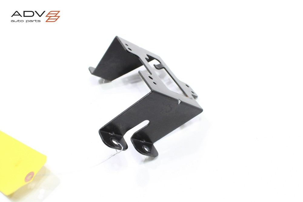 2016 - 2018 HYUNDAI TUCSON REAR RIGHT BLIND SPOT RADAR SENSOR MODULE BRACKET OEM