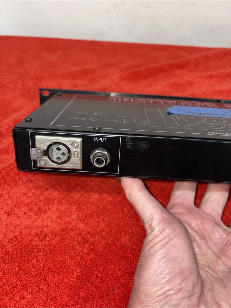 N.I.H LABS PARAMETRIC EQUALIZER PE 30 With Power Supply - Tested Functional NICE