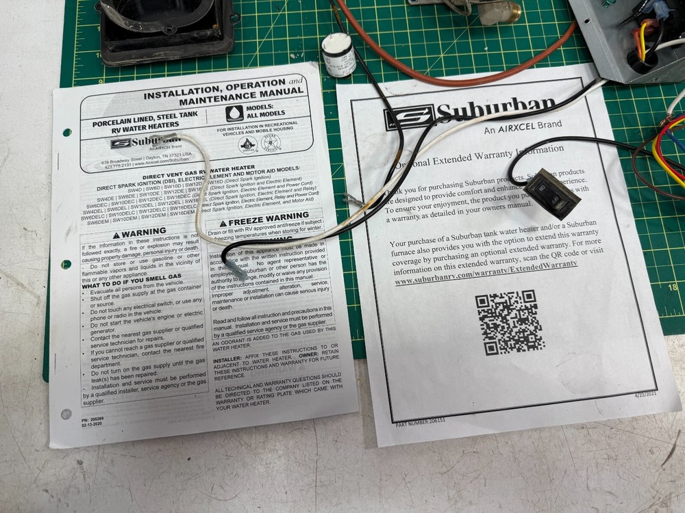 Suburban DSI Gas Electric Water Heater SW10DEL 10 Various Parts Bundle