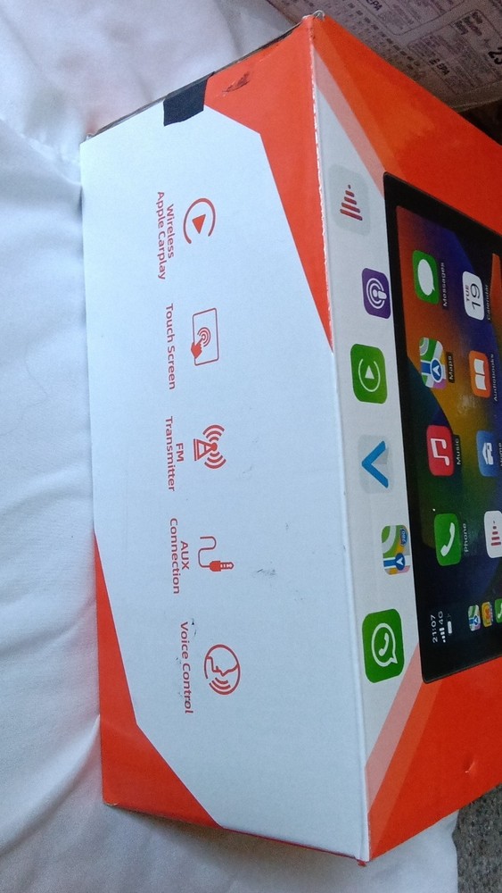 portable smart screen for car