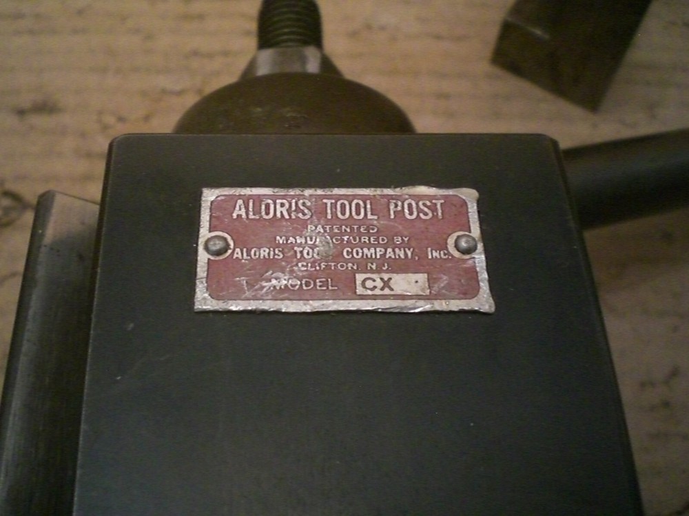 Genuine Aloris CX tool post with 1 tool holder 7 cutting bits