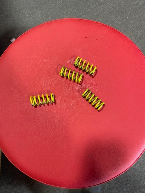 Beta clutch springs