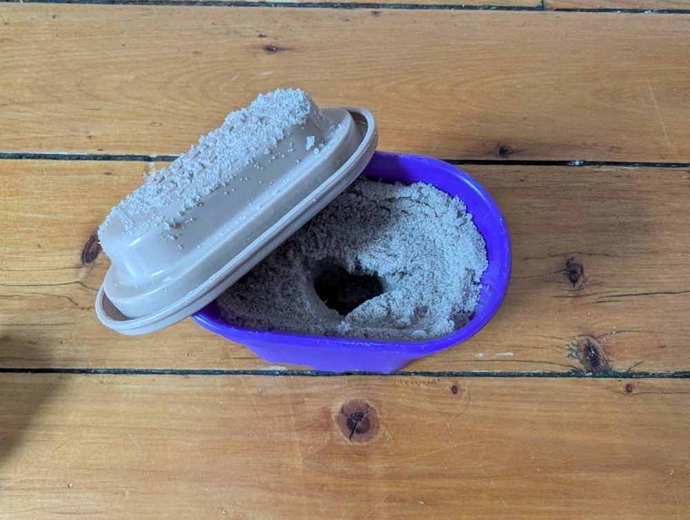 Small Kinetic Sand Container