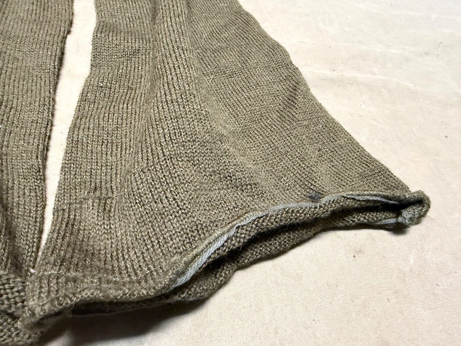 ORIGINAL WWII US ARMY INFANTRY & AIRBORNE WINTER WOOL SCARF