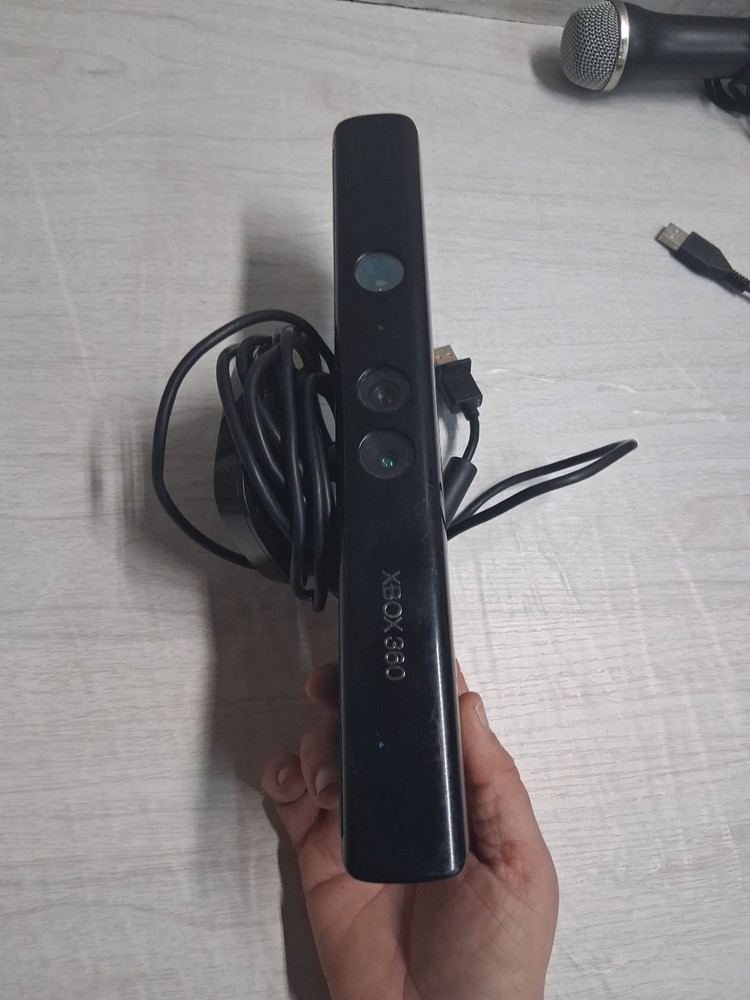 Official Microsoft Xbox 360 Kinect Motion Sensor Bar!