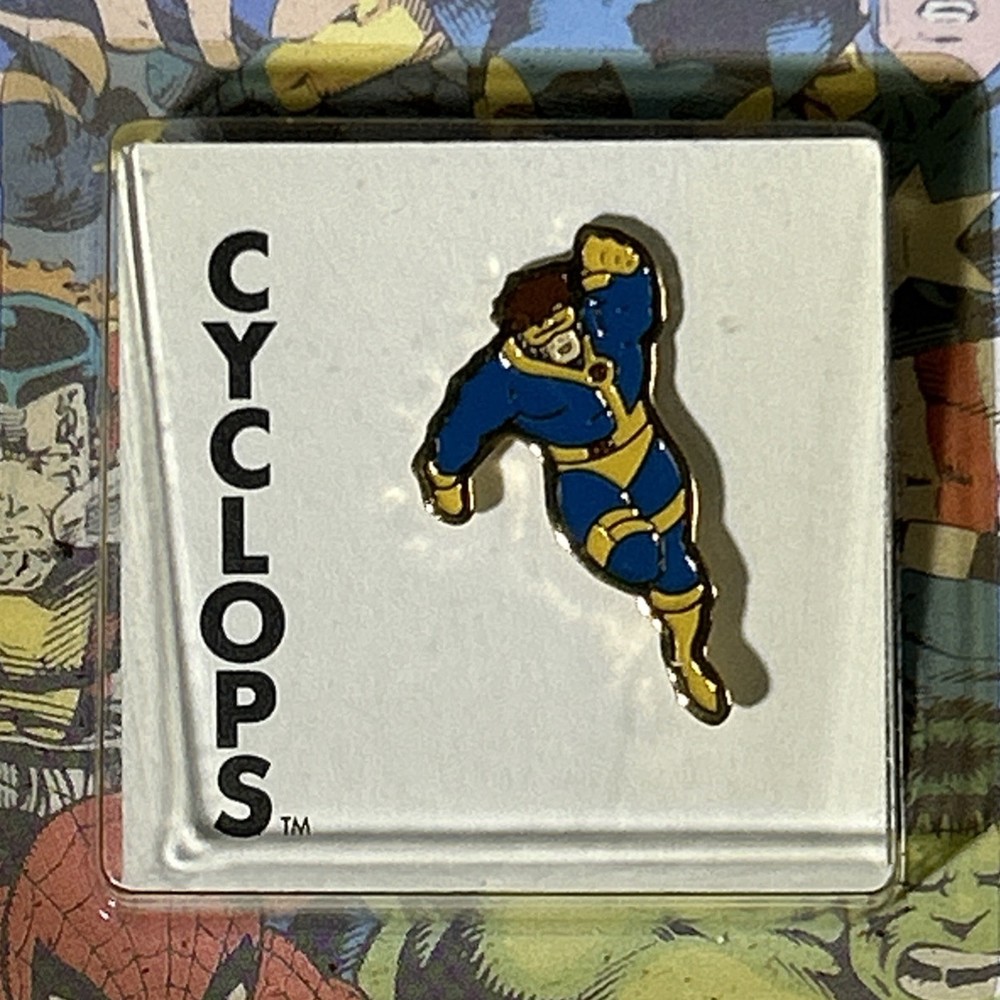 Marvel Comics Pin Series Cyclops 1994 RARE Sealed On Card