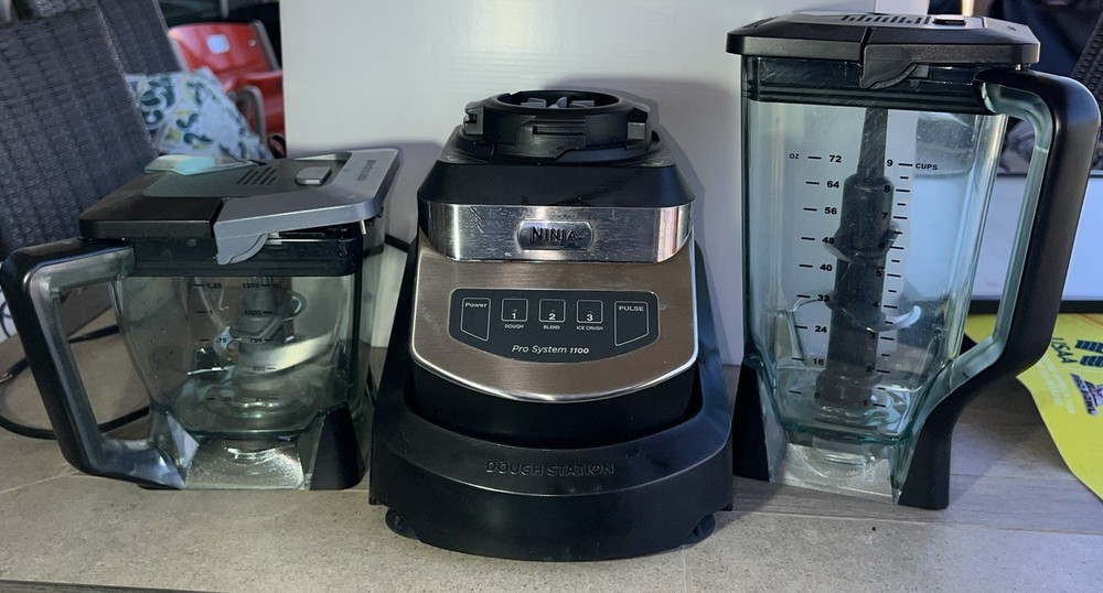 Ninja Pro System Base 2 Pitchers 2 Blades Working