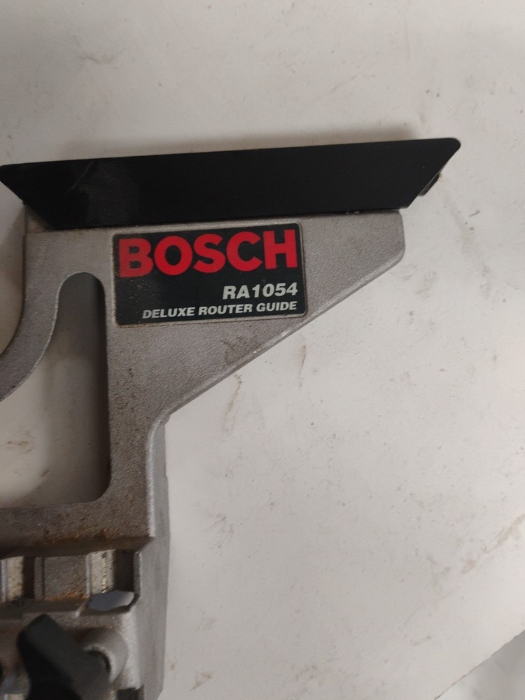 Bosch RA1054 Deluxe Router Guide,