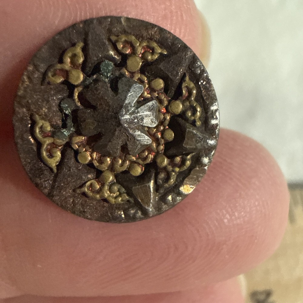 Vintage Unique Victorian Button Flower