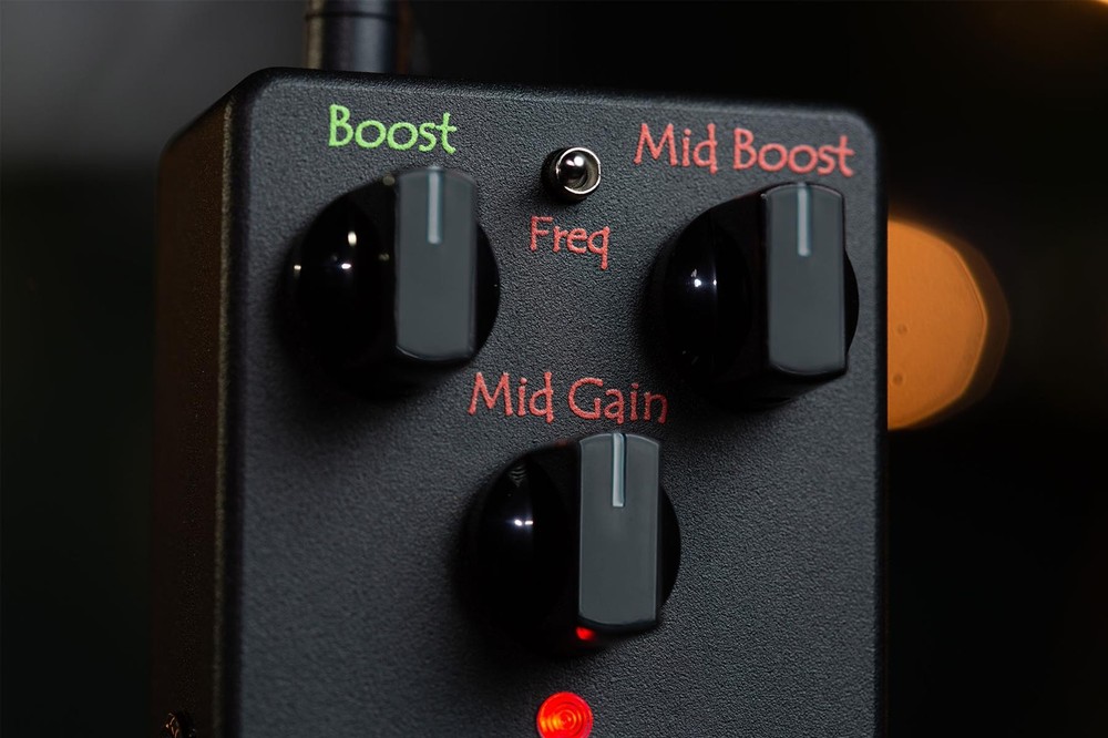 Suhr Koko Boost black edition