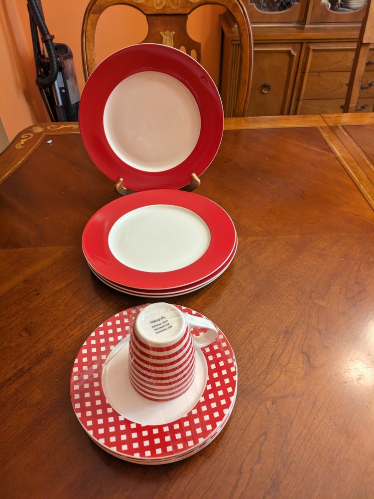 Pfaltzgraff Kenna Red 9 Piece Porcelain Dinnerware Set