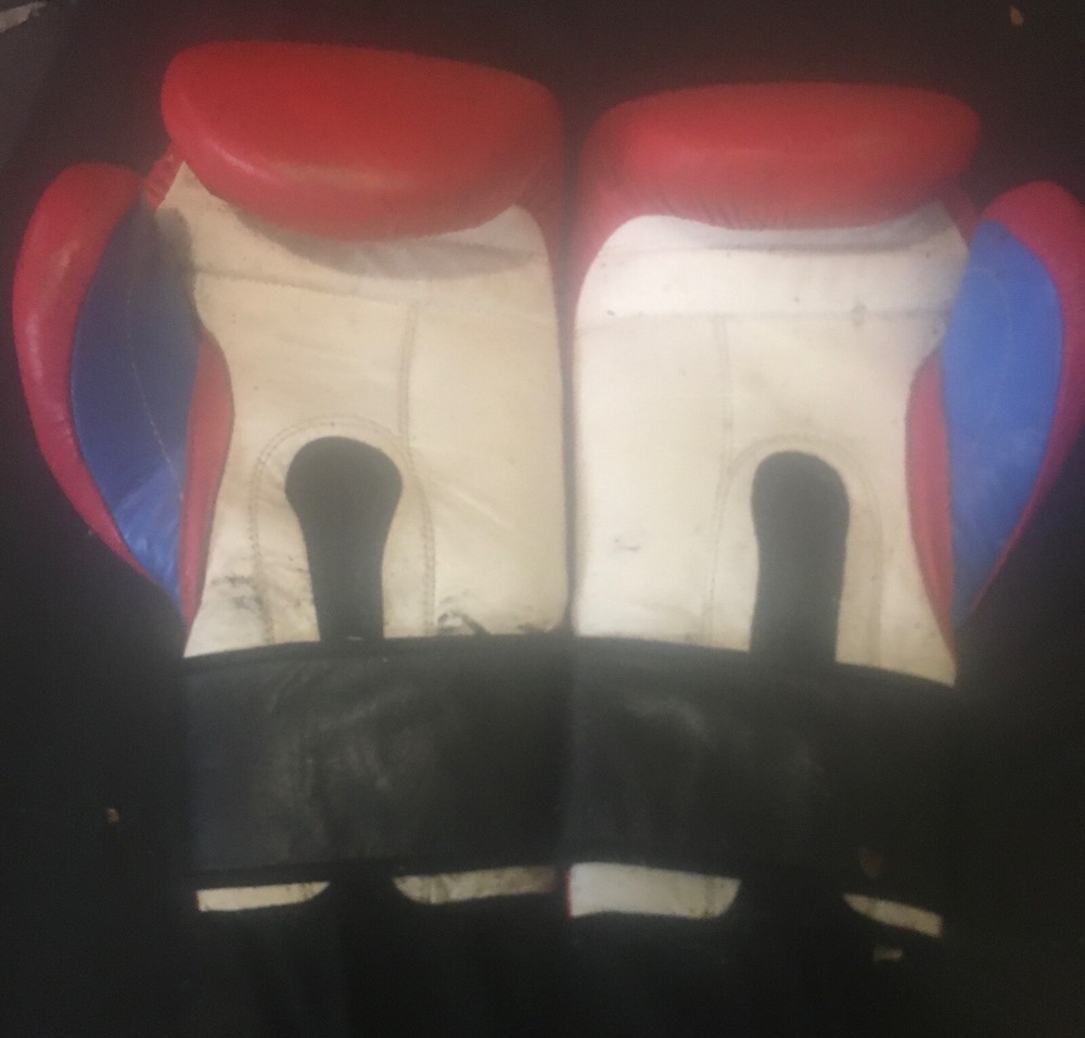 Grant Boxing Gloves.