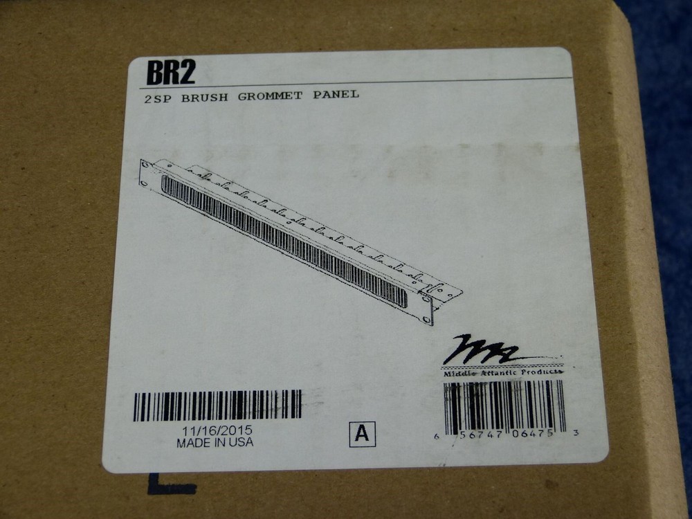 NEW Middle Atlantic BR2 2RU Space Brush Grommet Panel (H3)