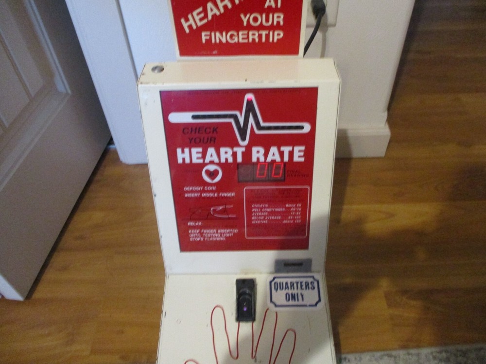 Vintage Compuvend Electronic Heart Machine Arcade Vending Machine