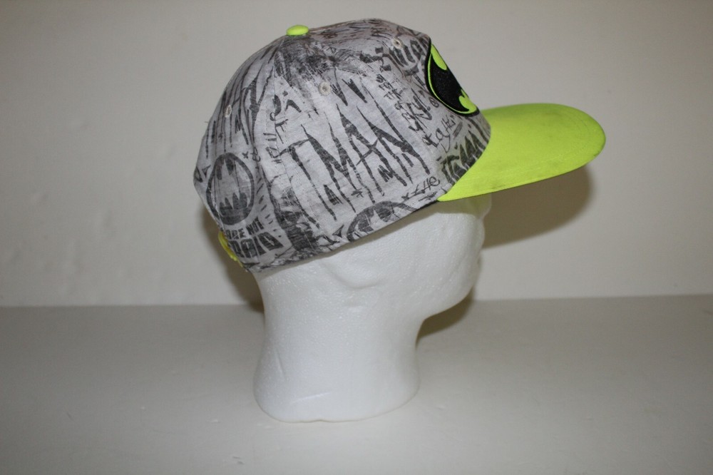 Batman DC Comics Gray Black Yellow Logo Embroidered Panel Snapback Hat Cap.
