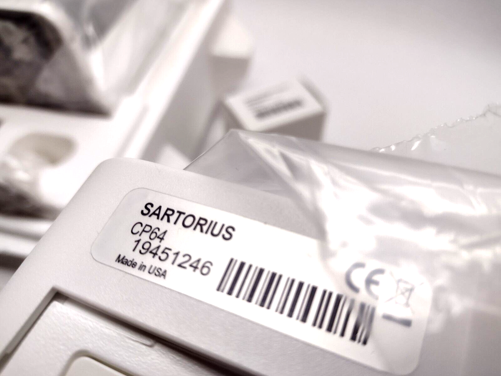 Sartorius CP64 Analytical Balance