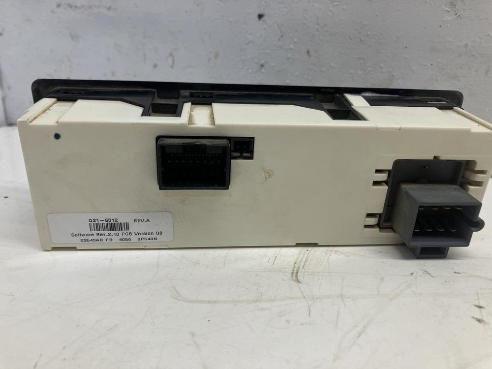 2006-2015 Peterbilt 386 Heater A/C Temperature Controls - Used