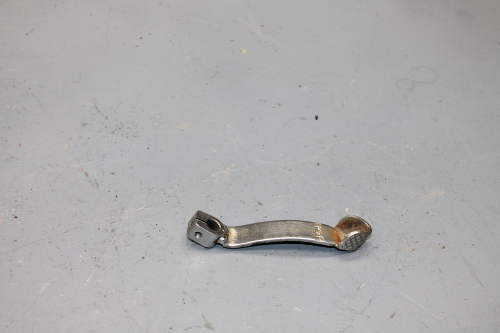 1987 SUZUKI QUADRUNNER 230 SHIFTER PEDAL