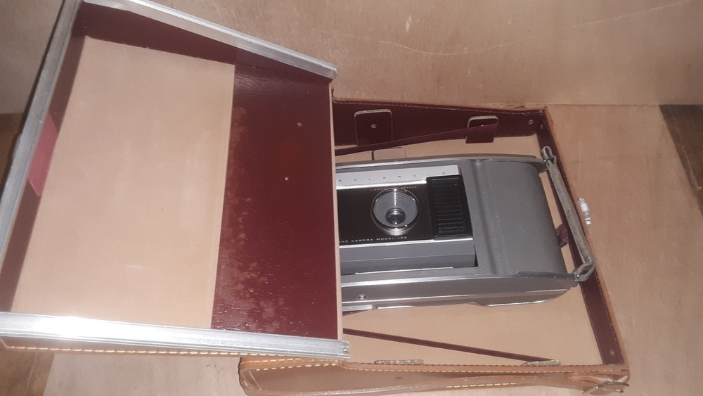1960 Polaroid Camera Model J66 with case and original box