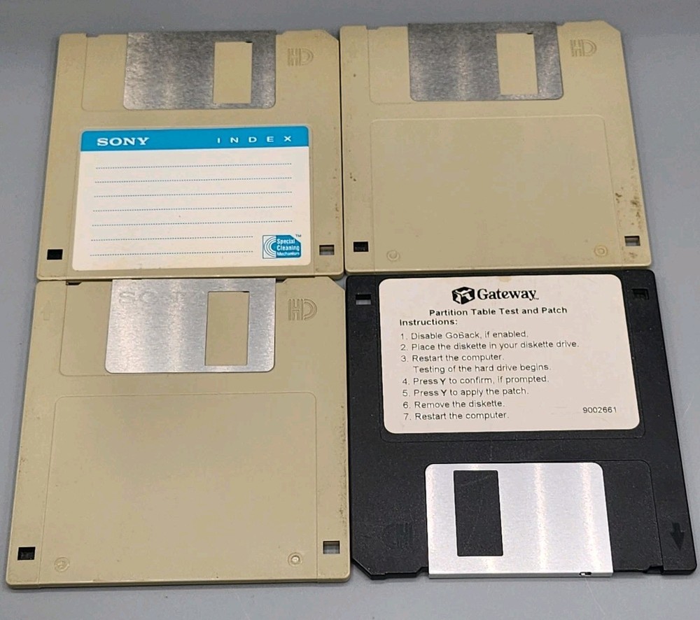 4 Floppy Discs SONY & Gateway IBM Format For PC Computer Old School Vintage