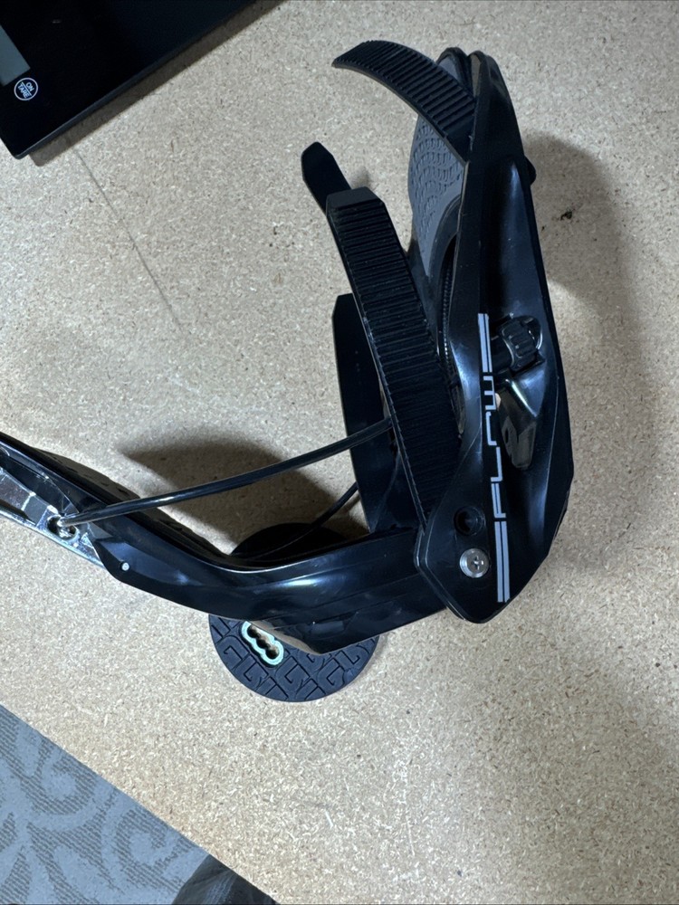 flow snowboard bindings