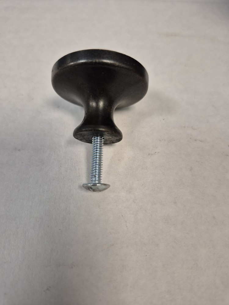 Set of 28 Cream/Tan Enamel Drawer Knobs Pulls