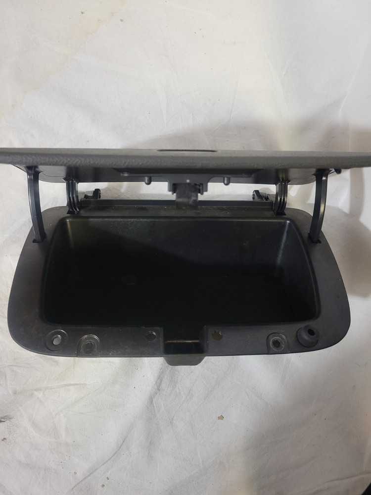 2006-2011 Chevrolet HHR Front Upper Dash Center Storage Compartment