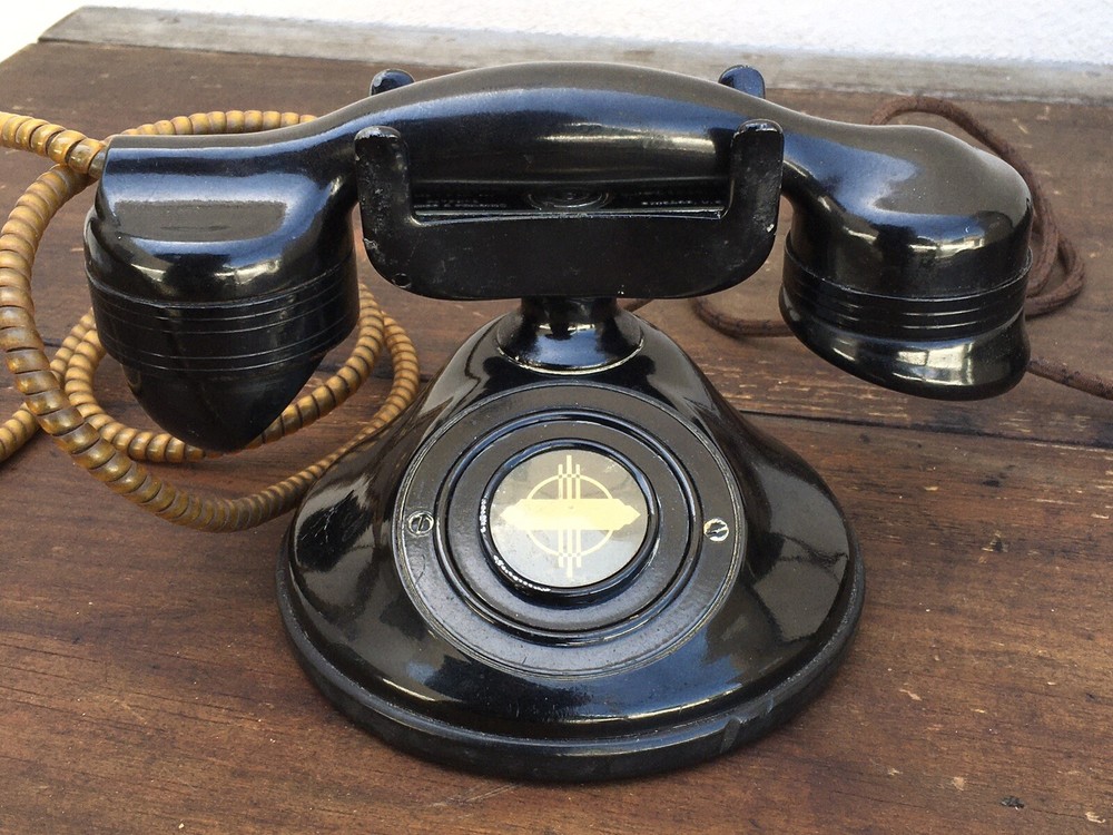 Monophone no dial Automatic Electric Company with working Ringer Box set.