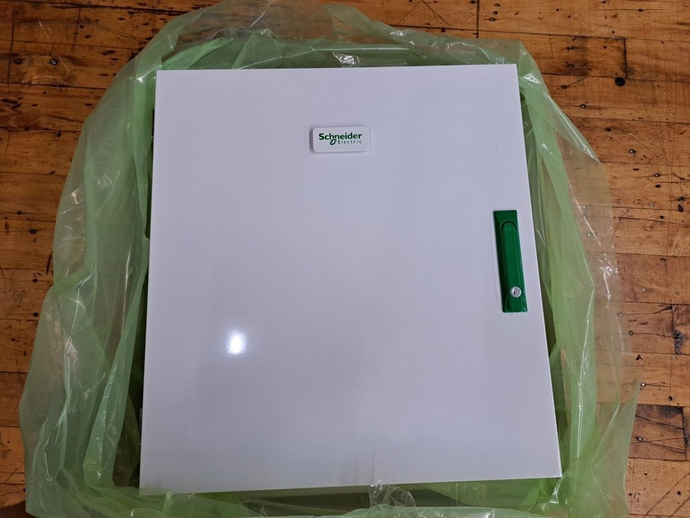 New, Schneider Electric, GVSBPSU60G-WP, GALAXY VS MAINTENANCE BYPASS PANEL