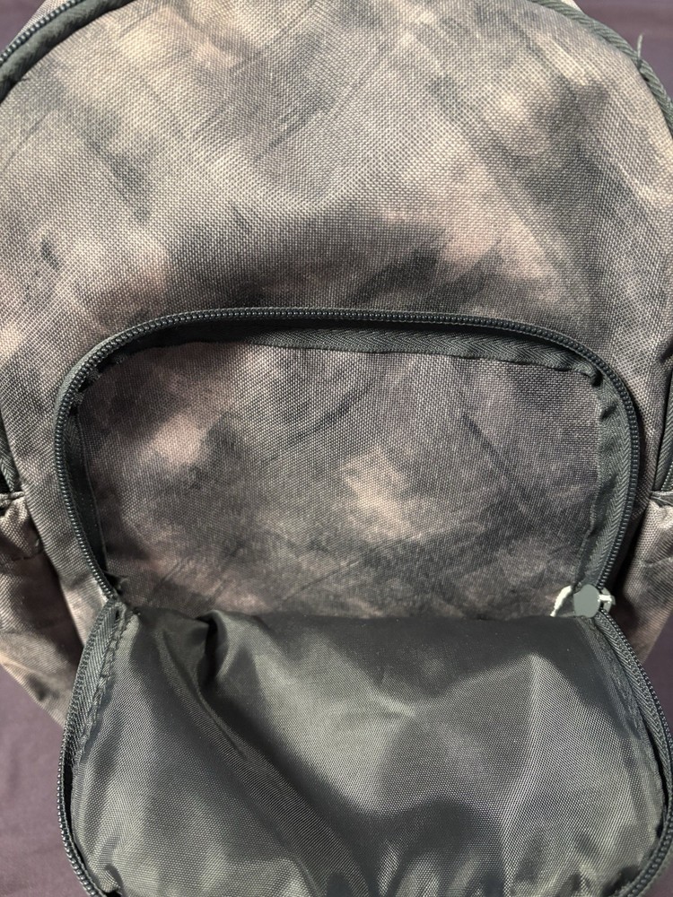 Thirty One Adjustable SlingBack Backpack - Whisper Grey Colorblock