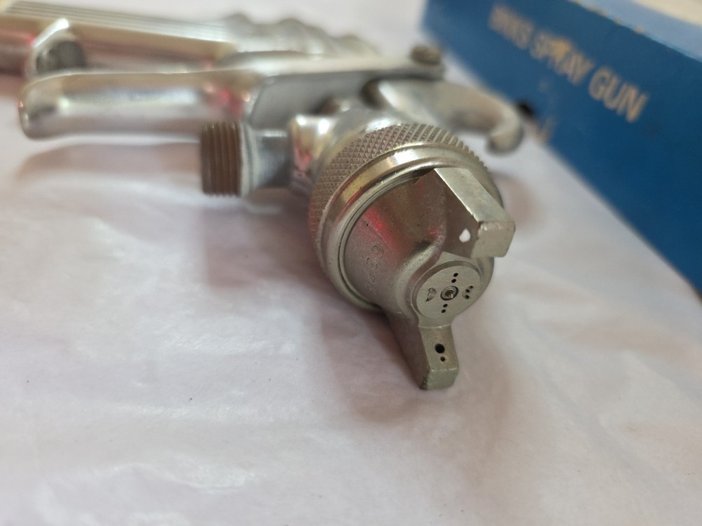BINKS Model 62 Paint Spray Gun & with 63pe Air Cap Tip Nozzle